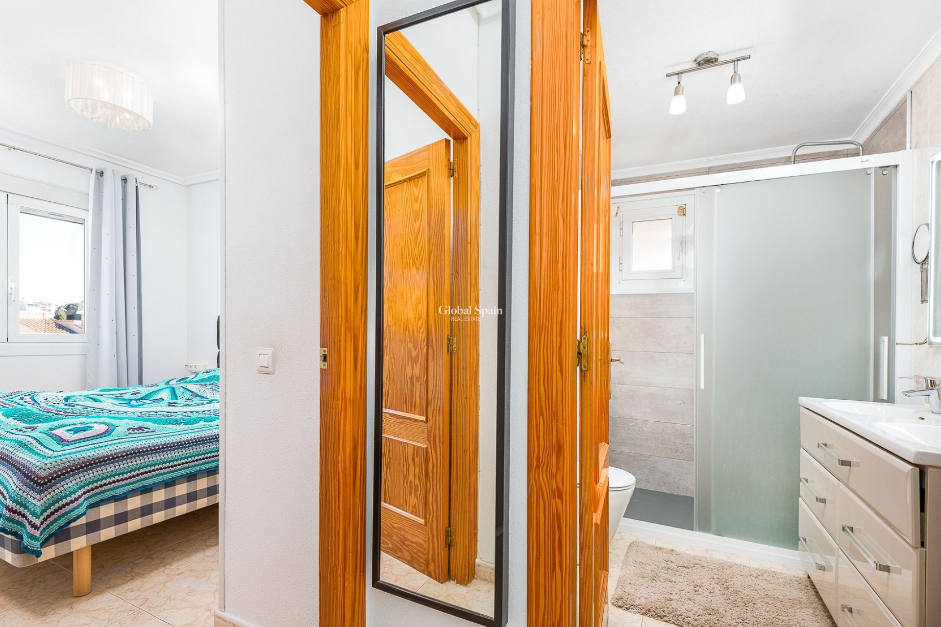 Resale - VILLA -
TORREVIEJA - Costa Blanca