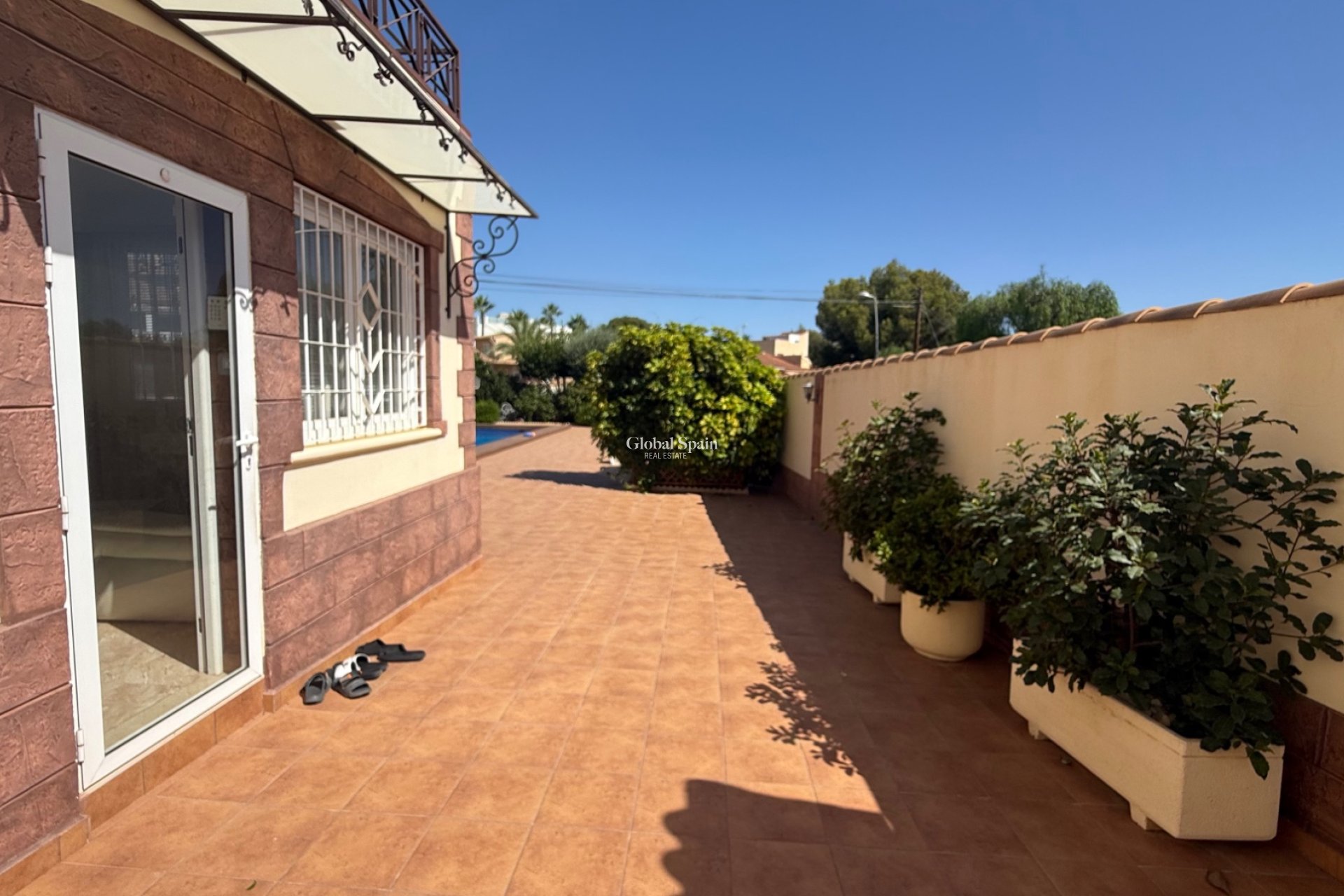 Resale - VILLA -
TORREVIEJA - Costa Blanca