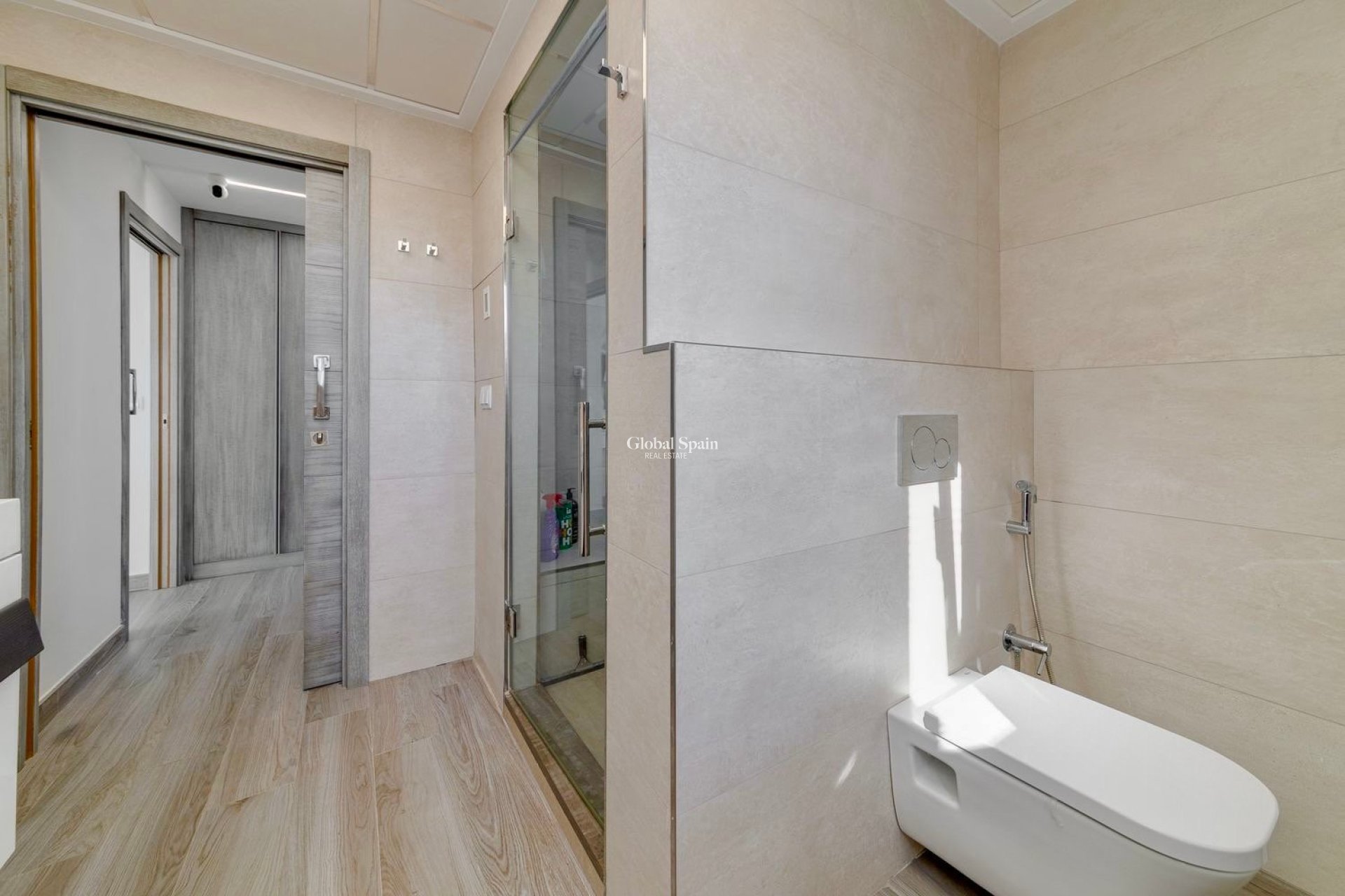 Resale - VILLA -
TORREVIEJA - Costa Blanca