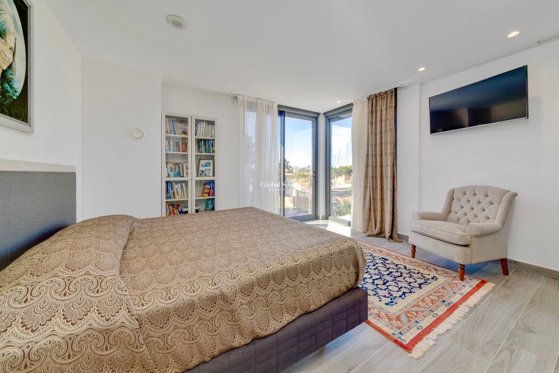 Resale - VILLA -
TORREVIEJA - Costa Blanca