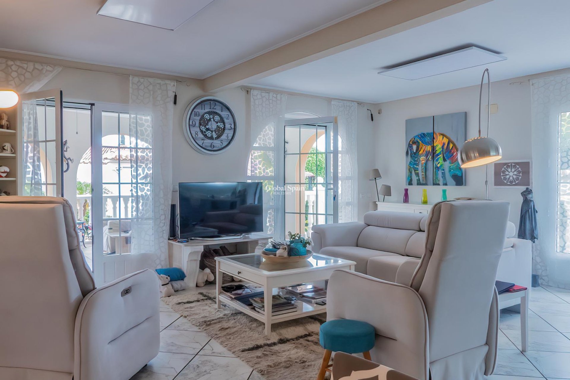 Resale - VILLA -
TORREVIEJA - Costa Blanca