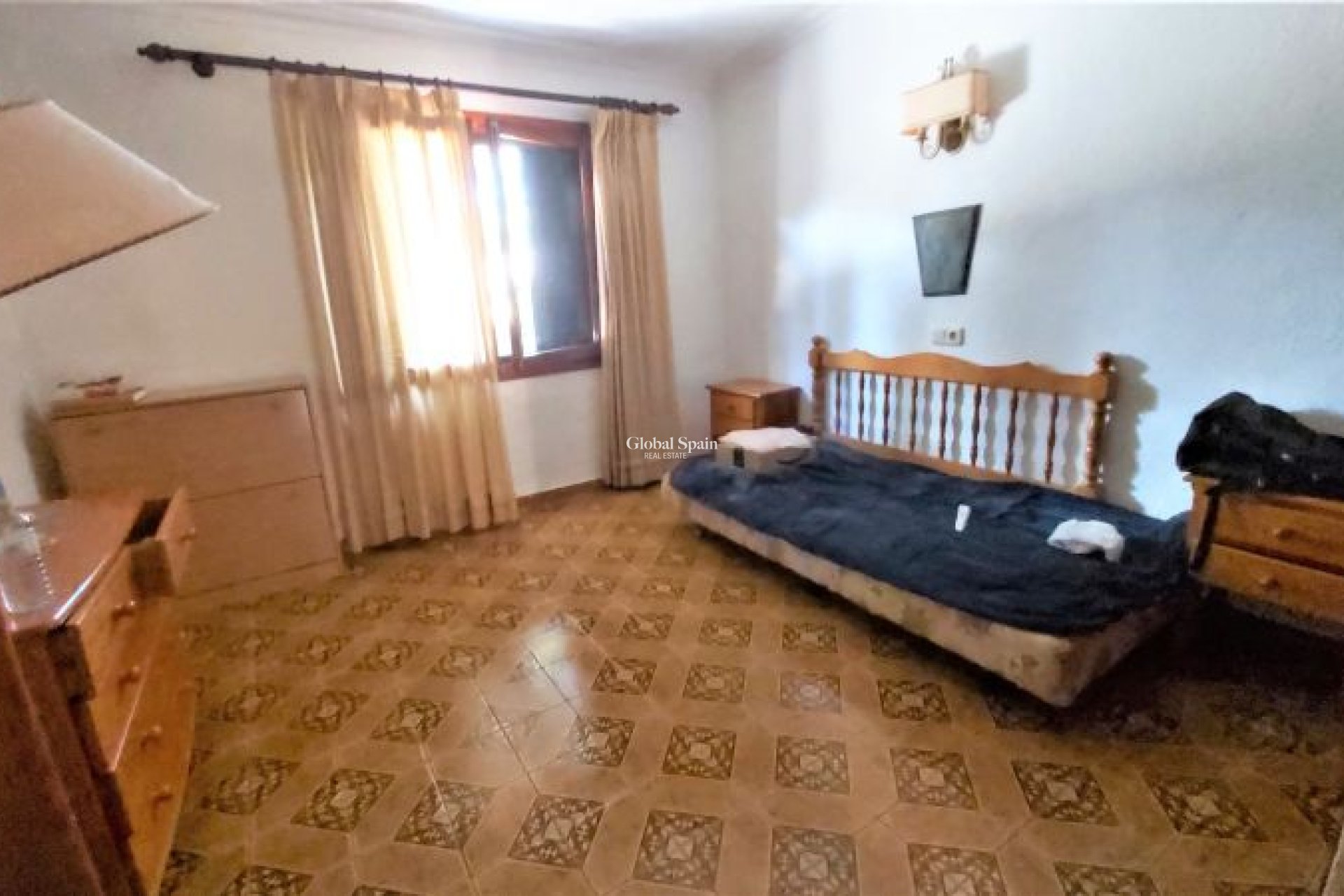 Resale - VILLA -
TORREVIEJA - Costa Blanca
