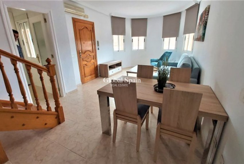 Resale - VILLA -
TORREVIEJA - Costa Blanca