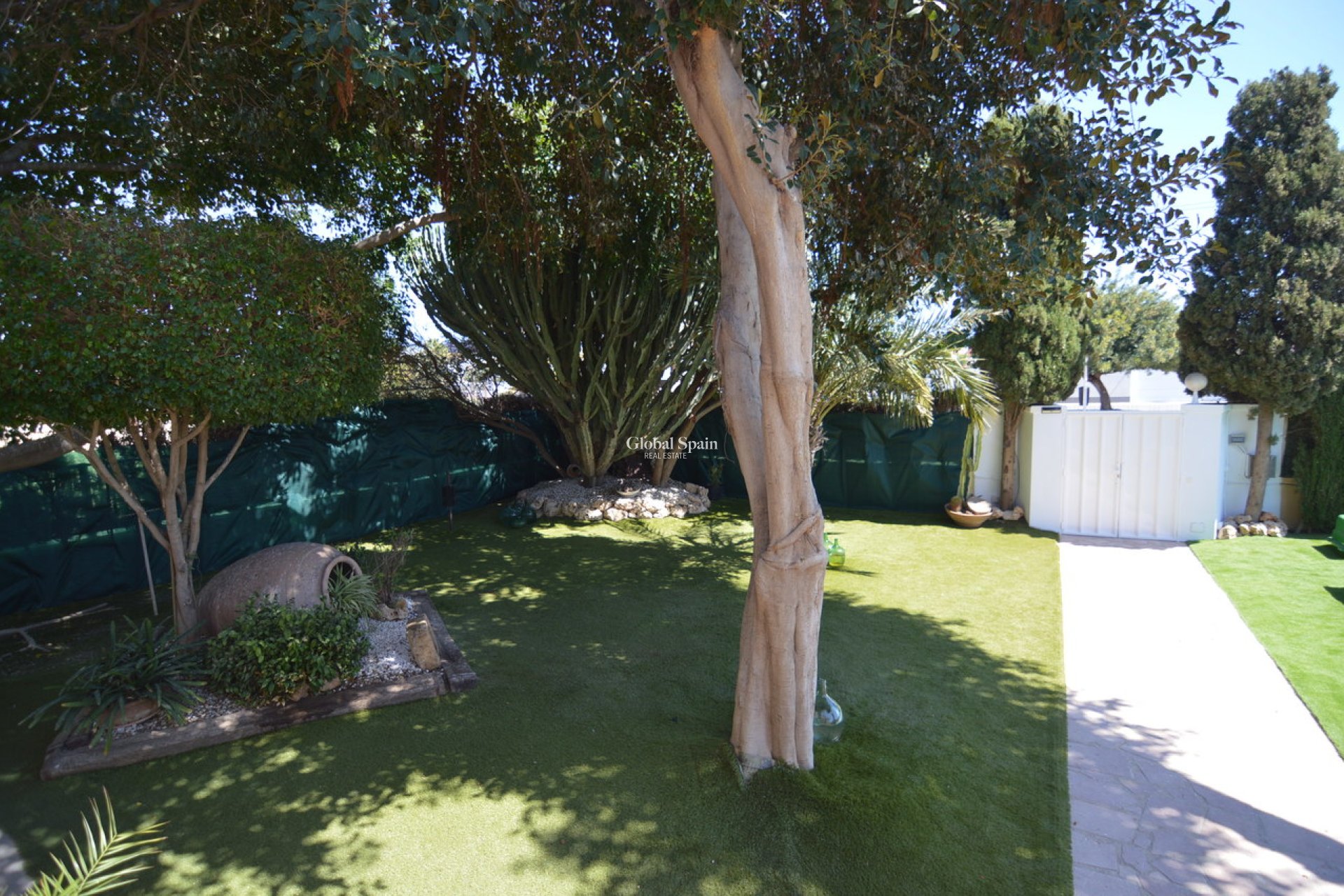 Resale - VILLA -
TORREVIEJA - Costa Blanca