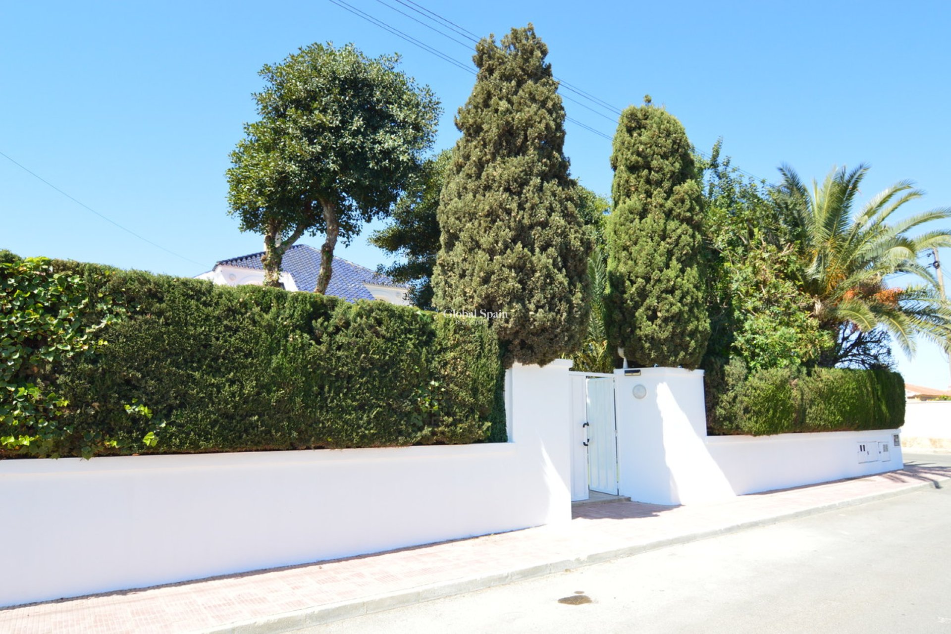 Resale - VILLA -
TORREVIEJA - Costa Blanca