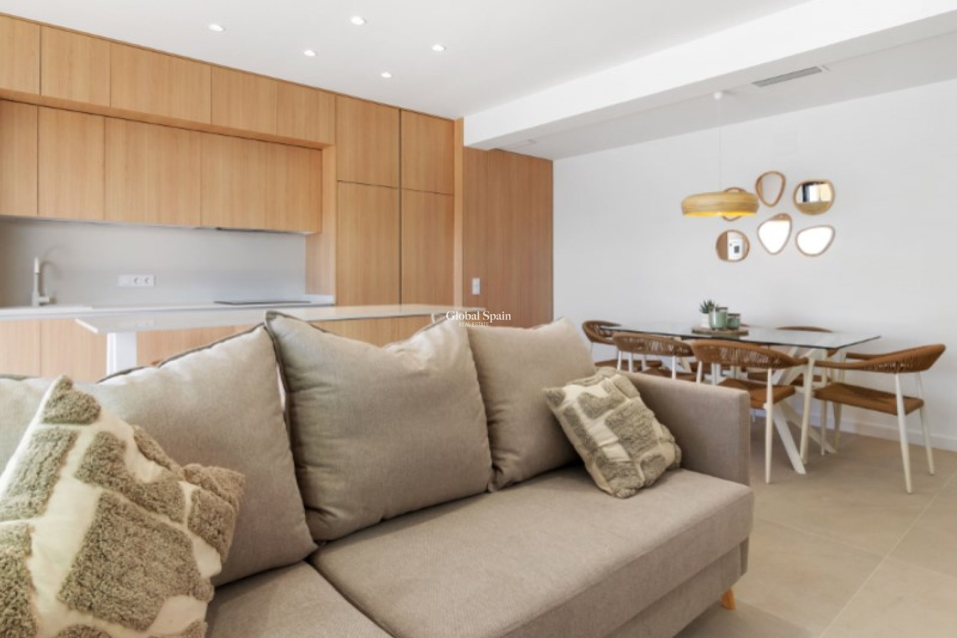 Resale - VILLA -
TORREVIEJA - Costa Blanca