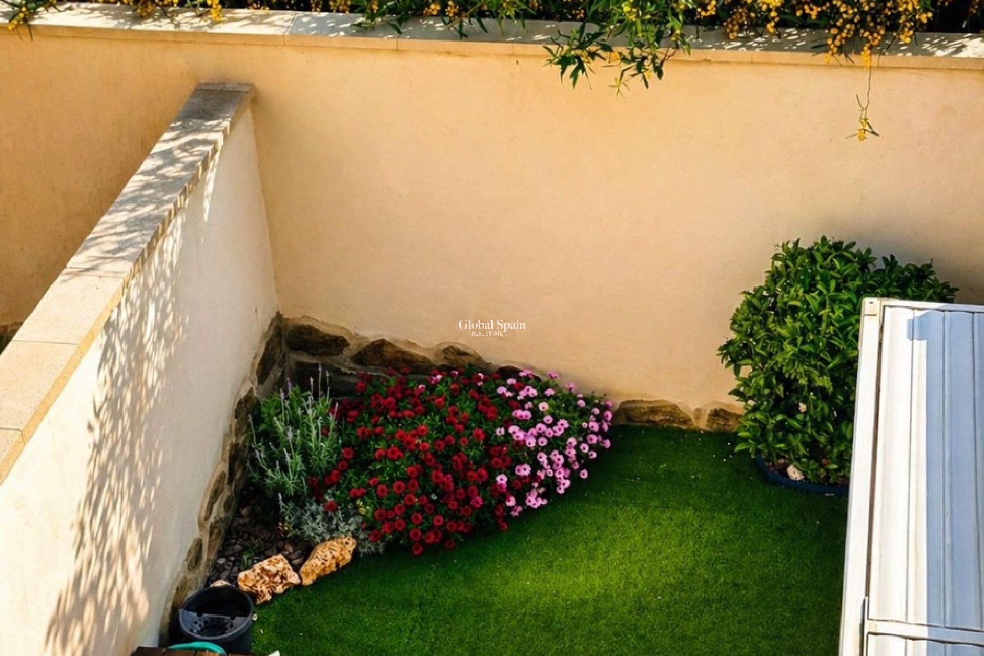 Resale - VILLA -
TORREVIEJA - Costa Blanca