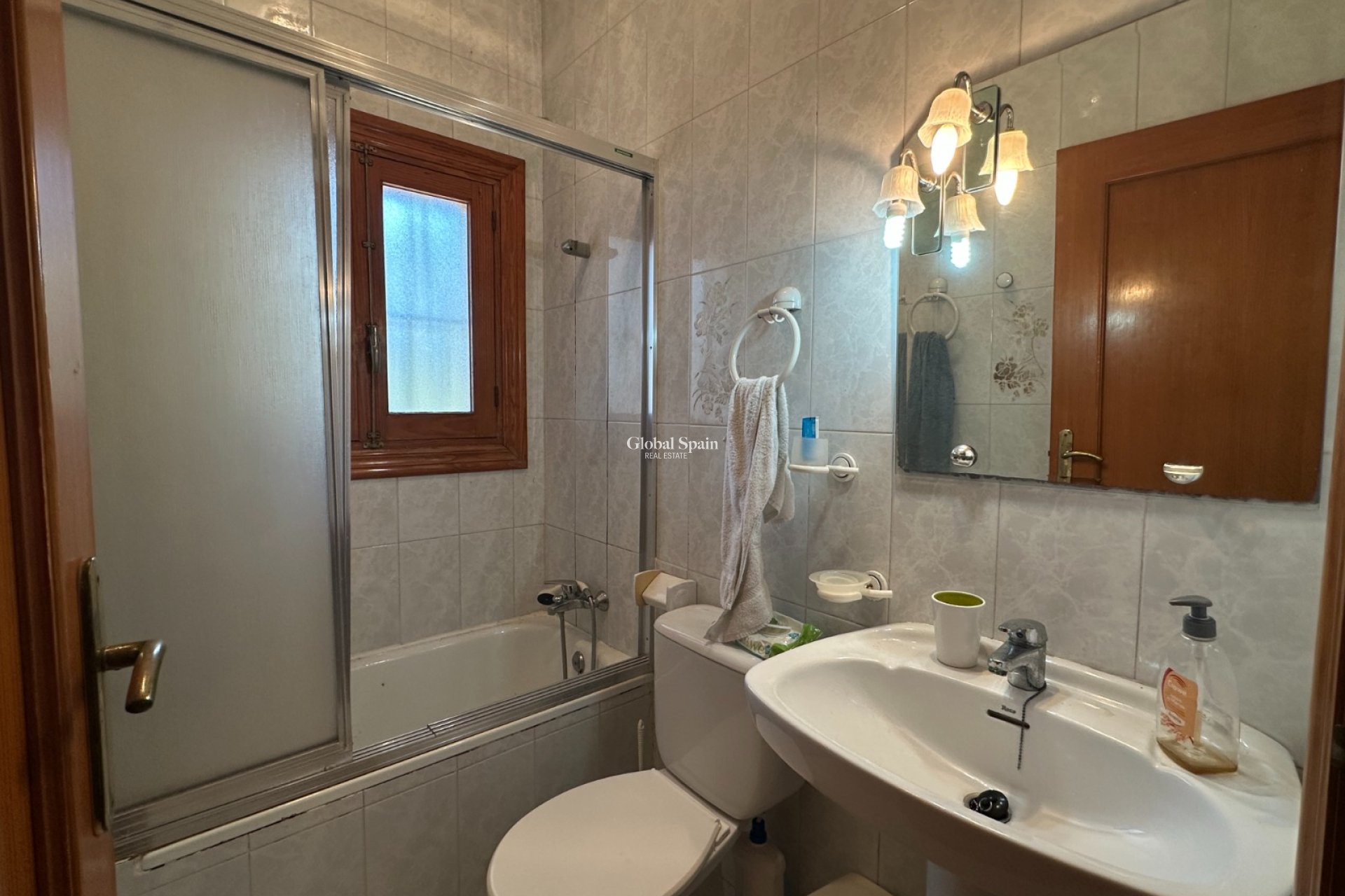 Resale - VILLA -
TORREVIEJA - Costa Blanca