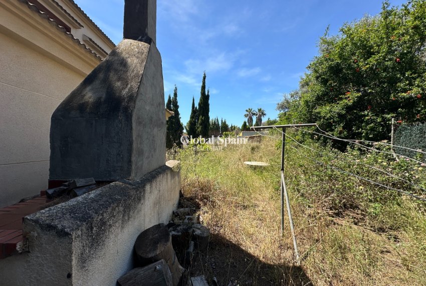 Resale - VILLA -
TORREVIEJA - Costa Blanca