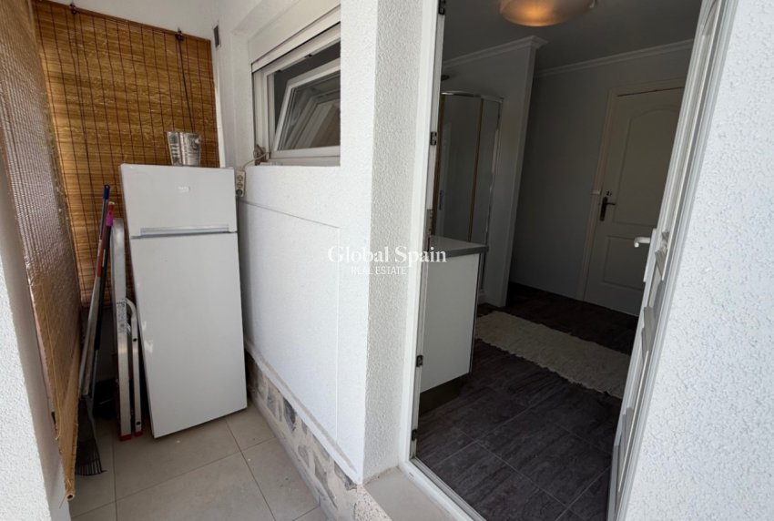 Resale - VILLA -
TORREVIEJA - Costa Blanca