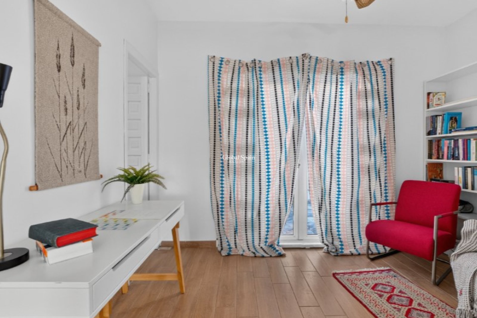 Resale - VILLA -
TORREVIEJA - Costa Blanca