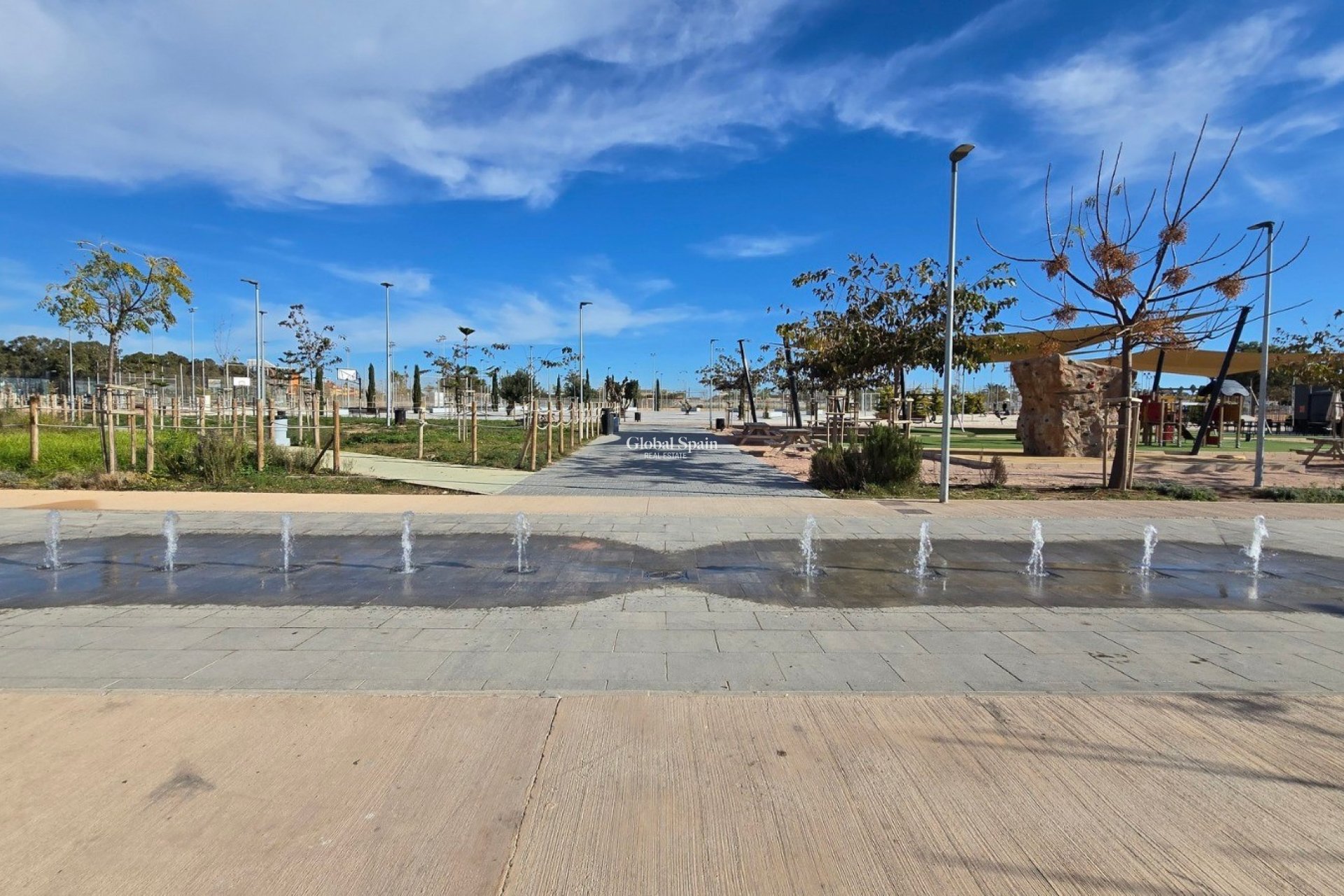 Resale - VILLA -
TORREVIEJA - El Chaparal