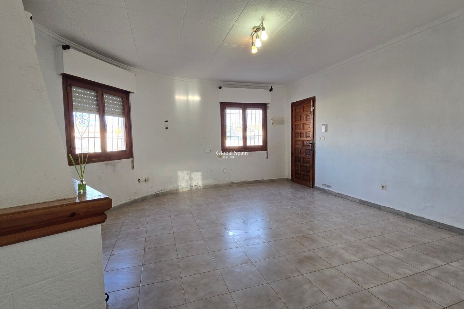 Resale - VILLA -
TORREVIEJA - El Chaparal