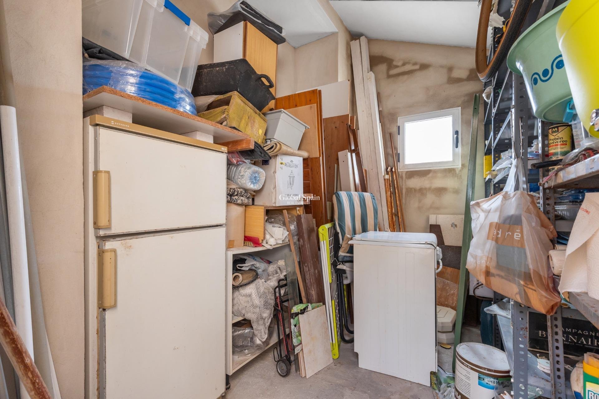 Resale - VILLA -
TORREVIEJA - El chaparral