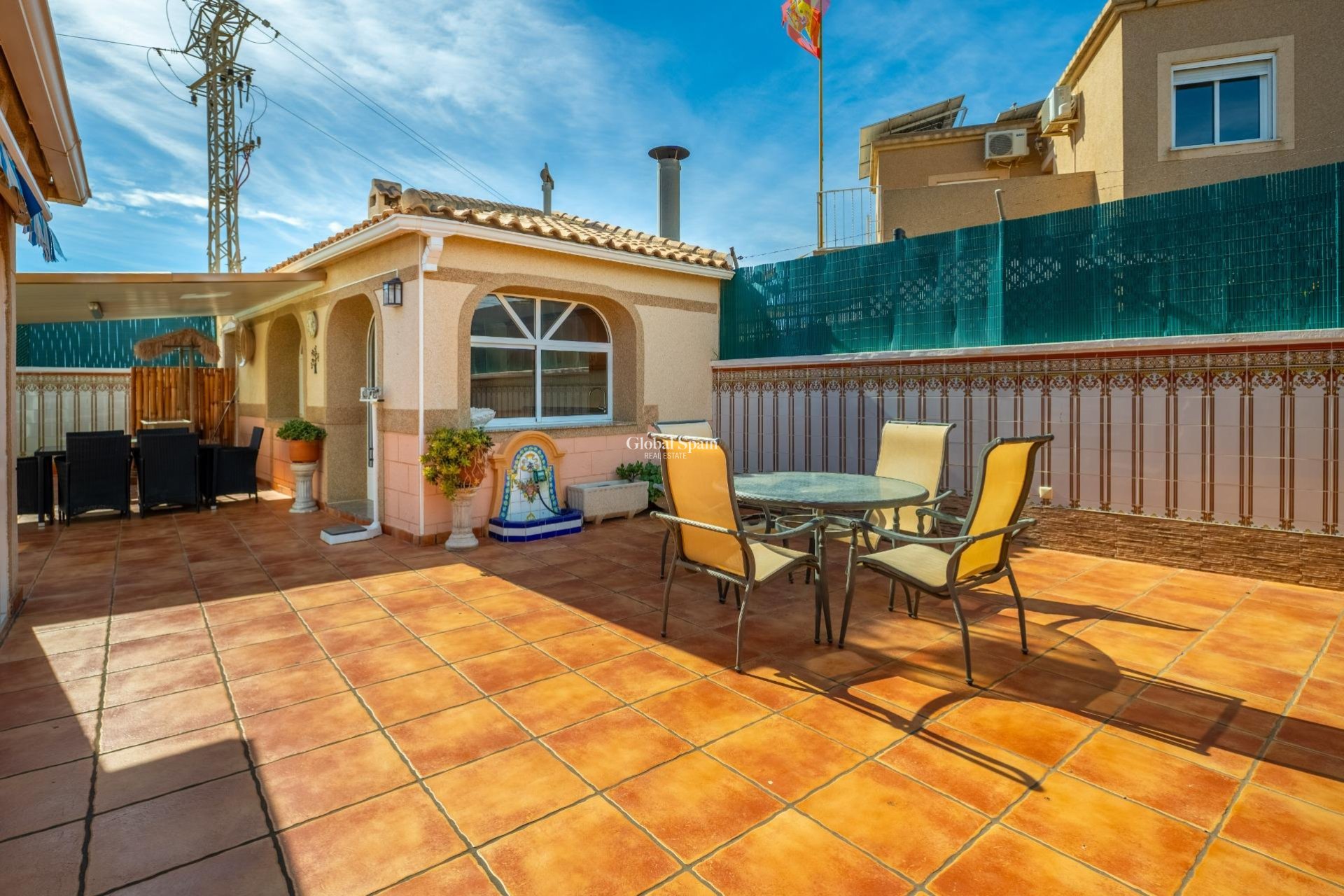 Resale - VILLA -
TORREVIEJA - El Chaparral