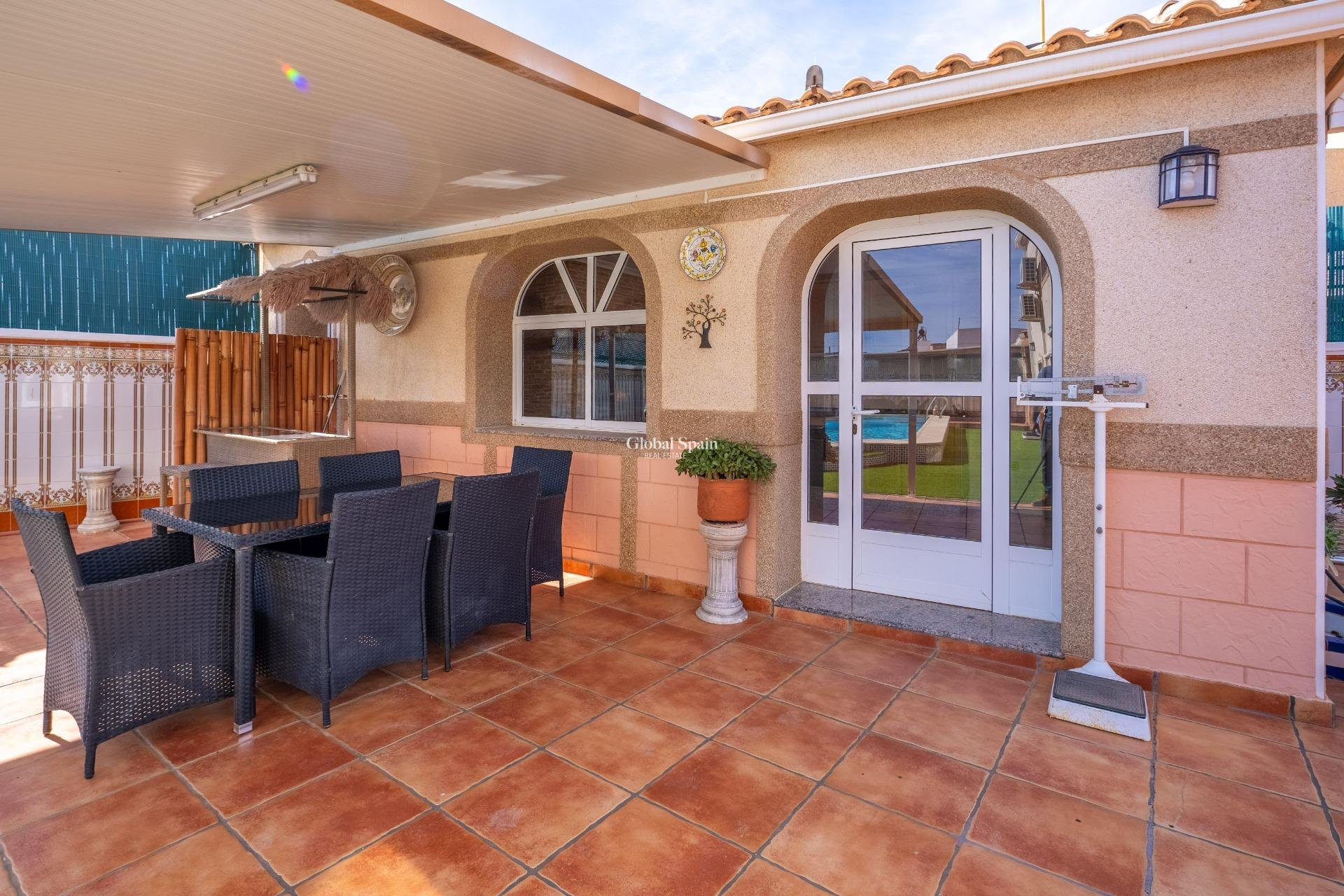 Resale - VILLA -
TORREVIEJA - El Chaparral