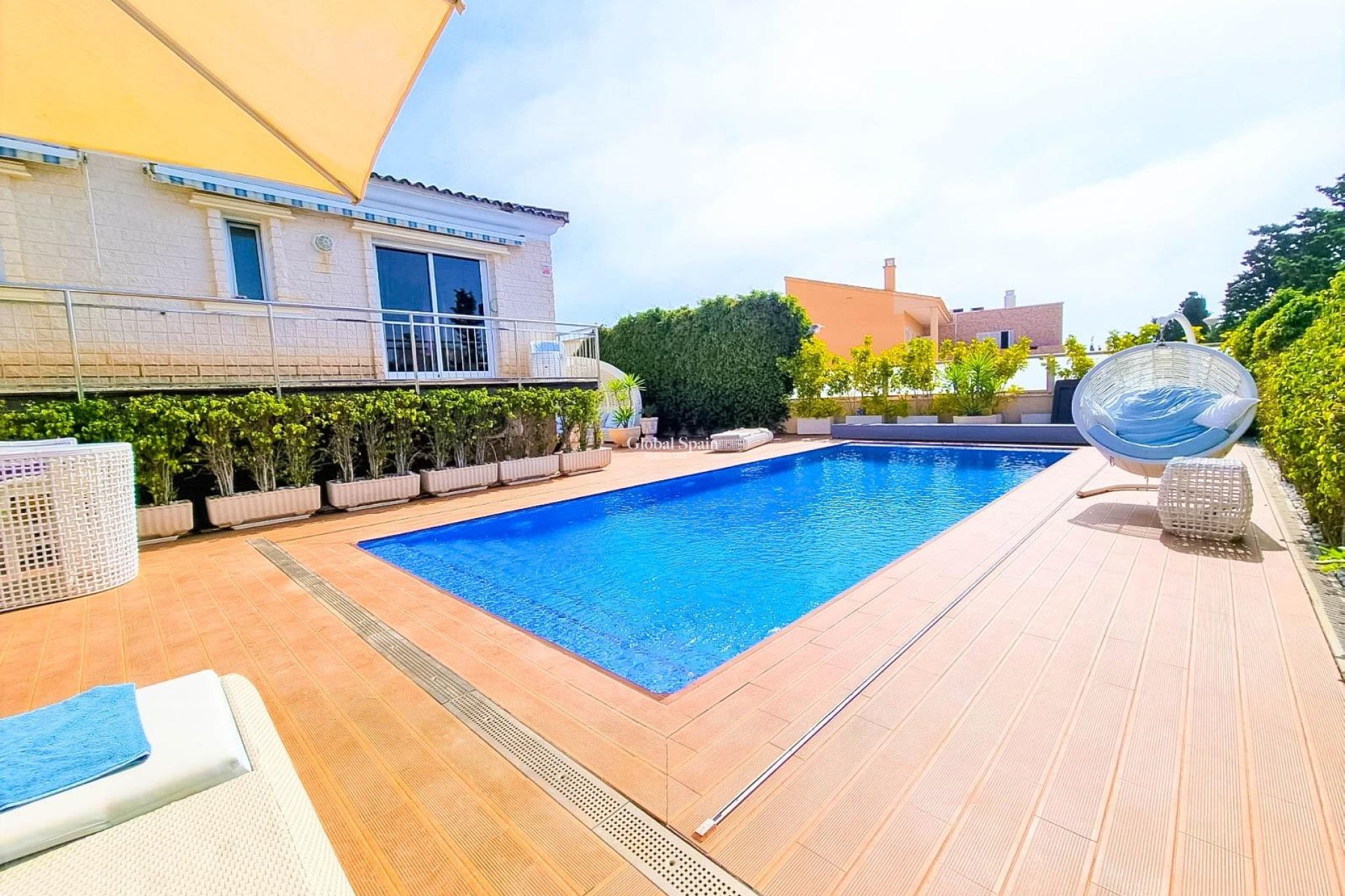 Resale - VILLA -
TORREVIEJA - La Mata
