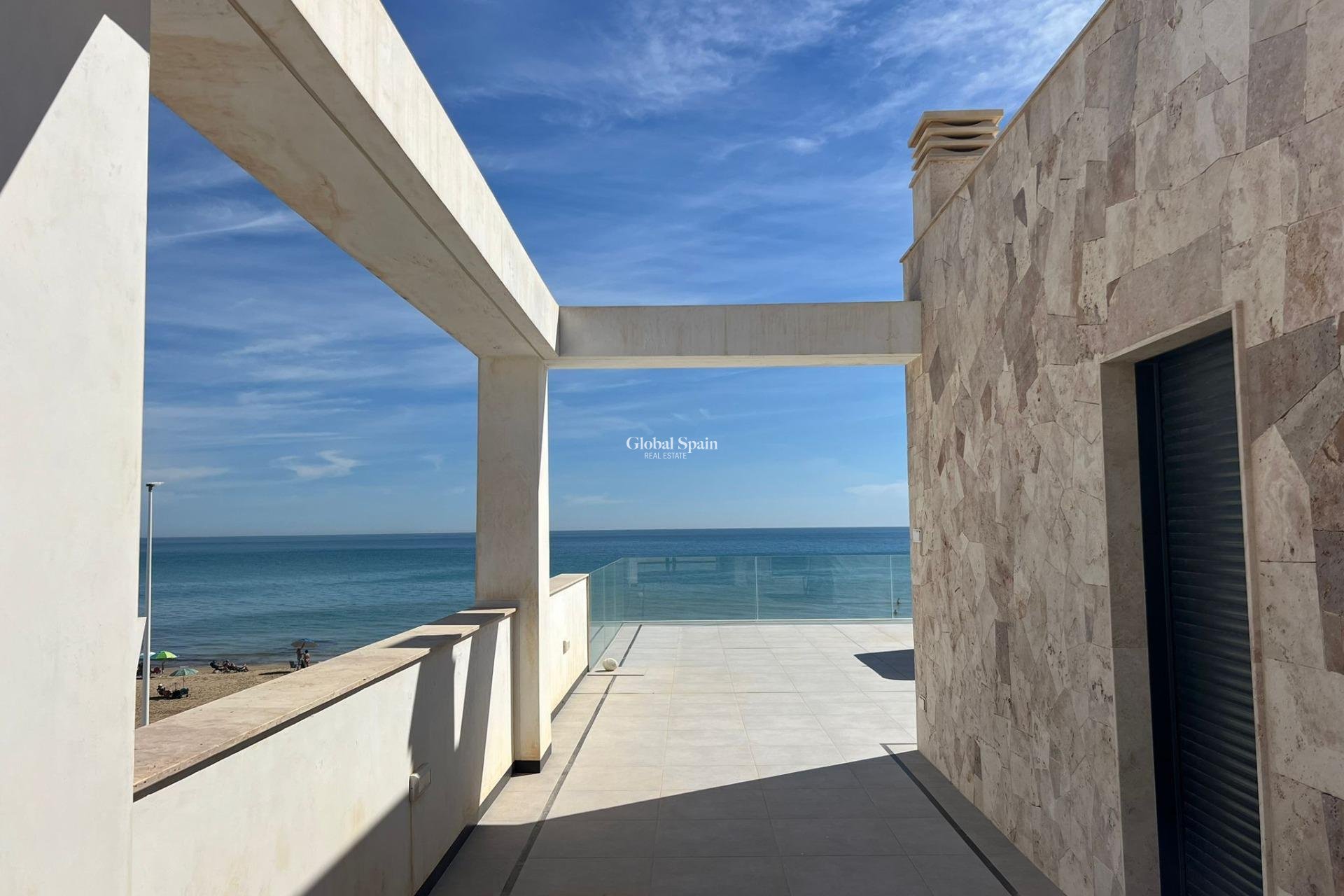 Resale - VILLA -
TORREVIEJA - La Mata