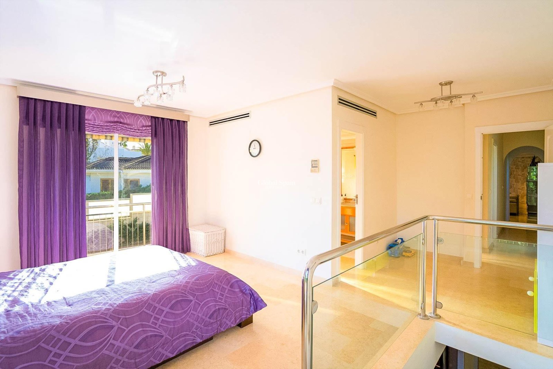 Resale - VILLA -
TORREVIEJA - La Mata