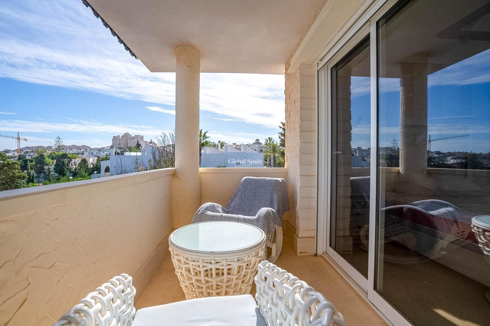 Resale - VILLA -
TORREVIEJA - La Mata