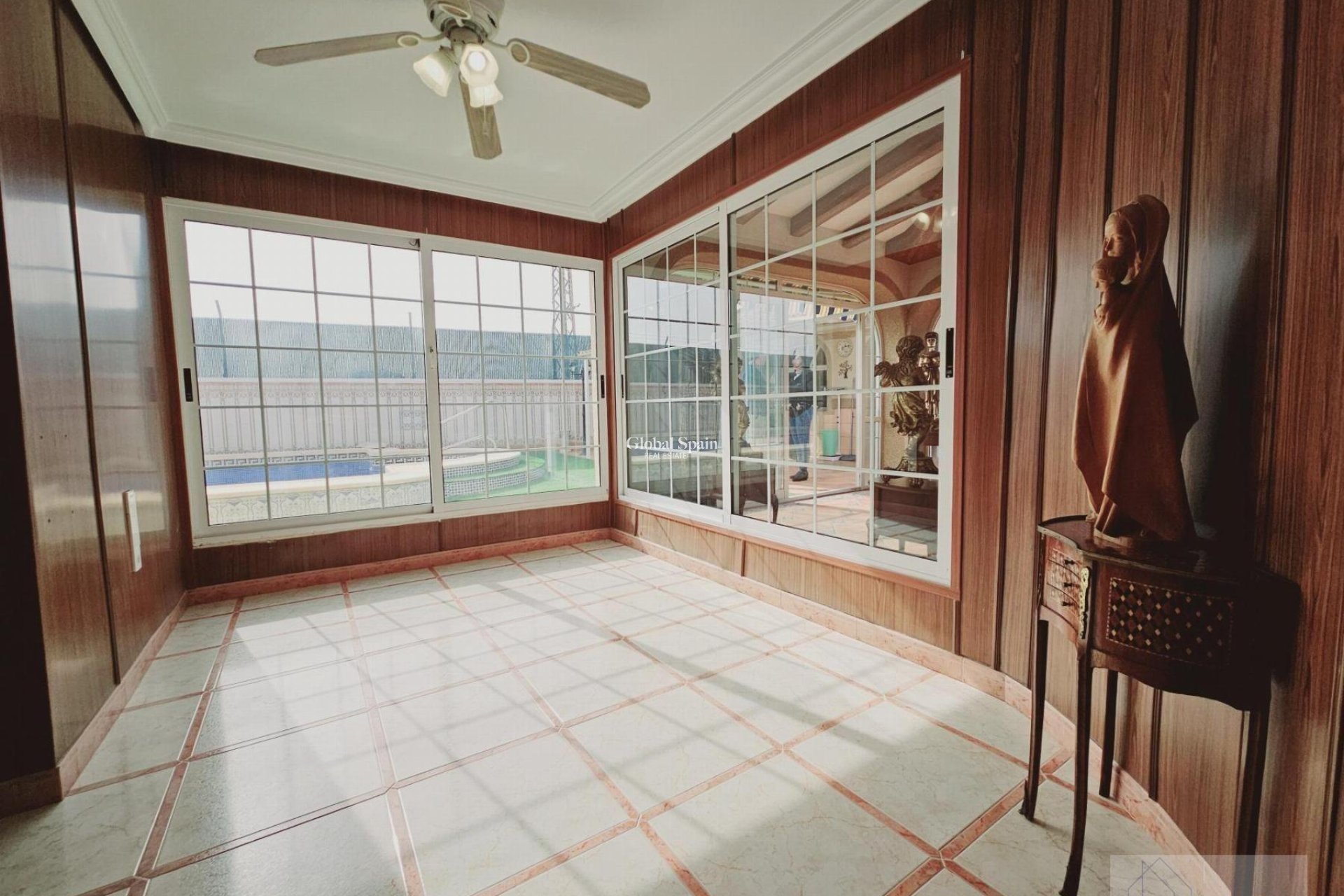 Resale - VILLA -
TORREVIEJA - La Siesta - El Salado - Torreta