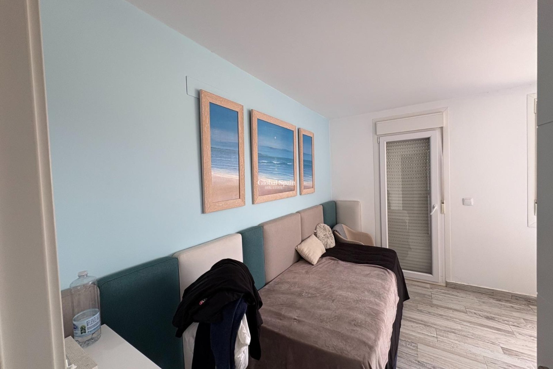 Resale - VILLA -
TORREVIEJA - La Siesta - El Salado - Torreta