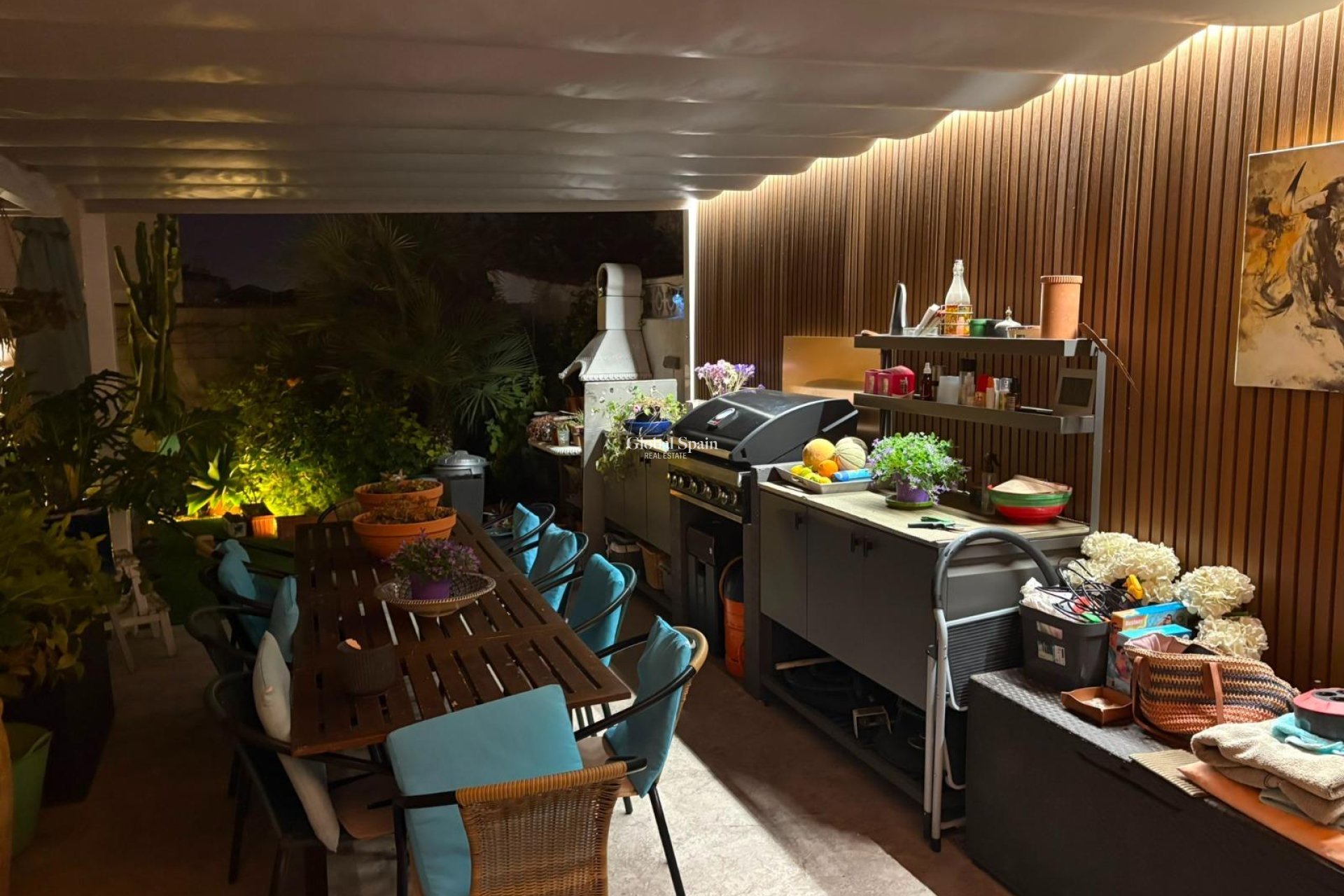 Resale - VILLA -
TORREVIEJA - La Siesta - El Salado - Torreta