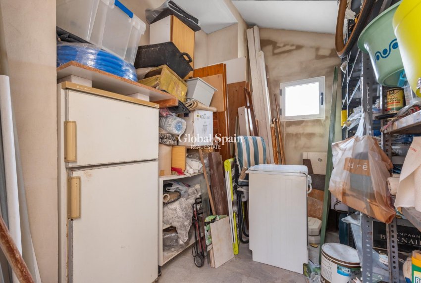 Resale - VILLA -
TORREVIEJA - La siesta