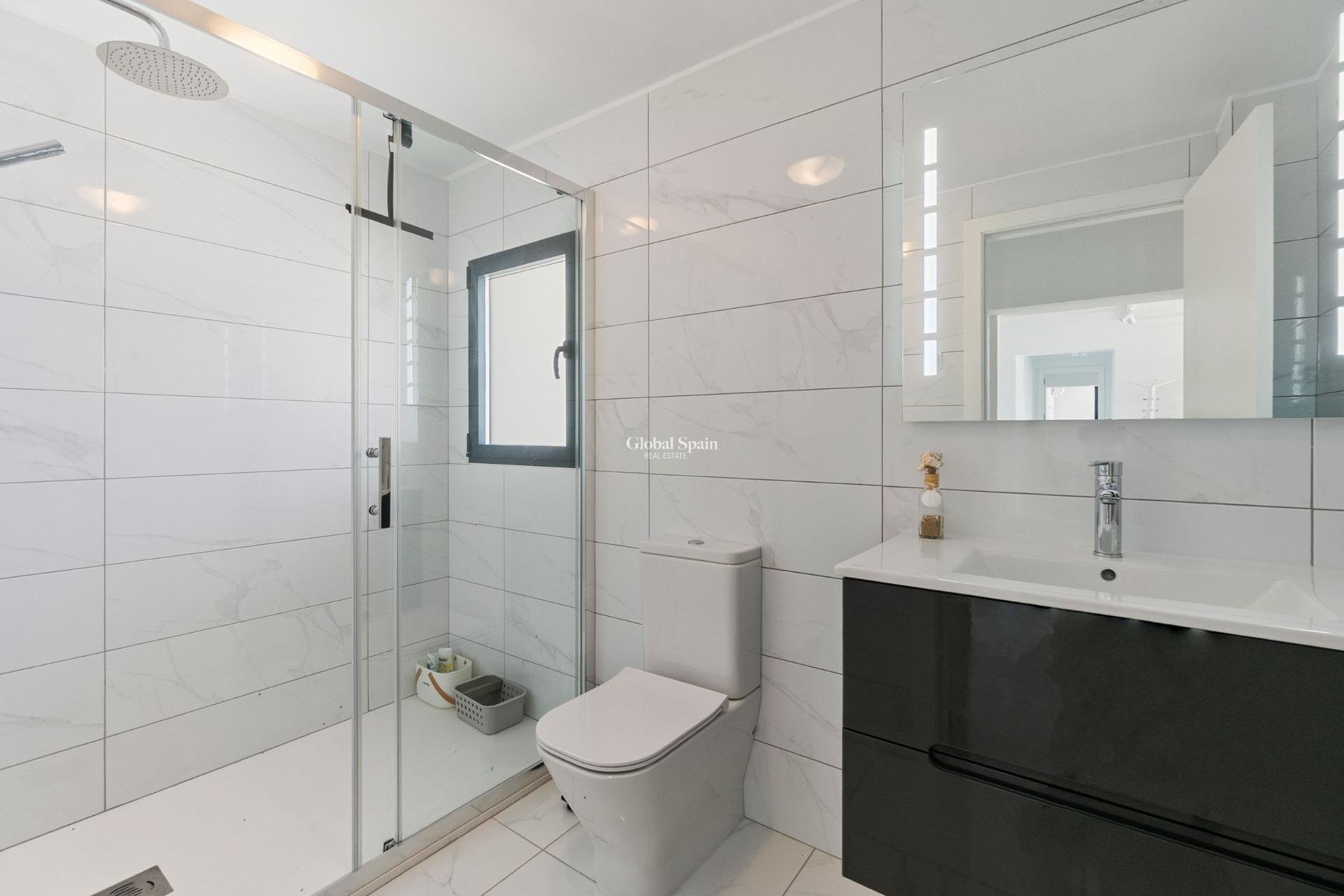 Resale - VILLA -
TORREVIEJA - La Veleta