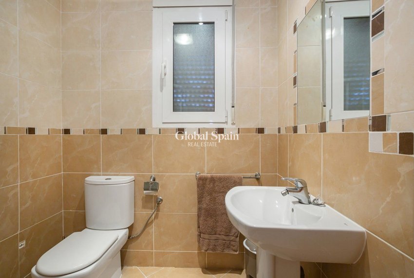 Resale - Villa -
TORREVIEJA - LOS BALCONES - LOS ALTOS