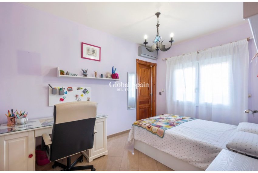 Resale - Villa -
TORREVIEJA - LOS BALCONES - LOS ALTOS