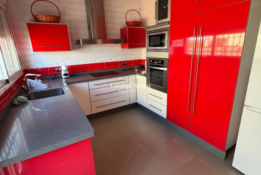 Resale - VILLA -
TORREVIEJA - LOS BALCONES - LOS ALTOS