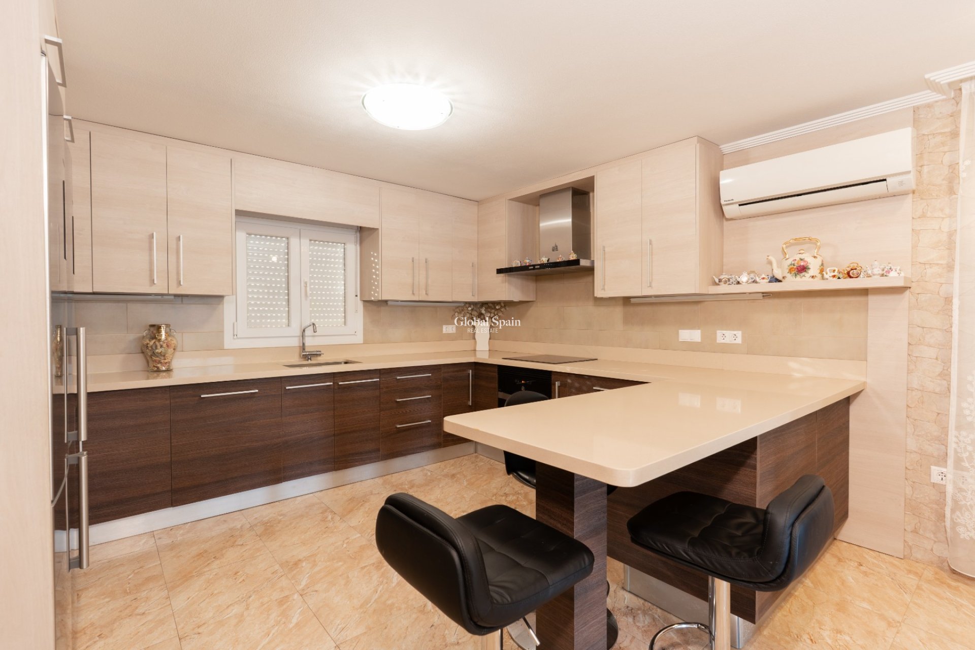 Resale - VILLA -
TORREVIEJA - LOS BALCONES - LOS ALTOS