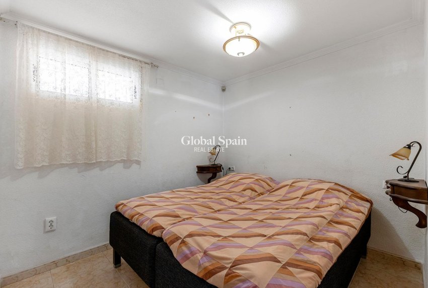 Resale - VILLA -
TORREVIEJA - LOS BALCONES - LOS ALTOS