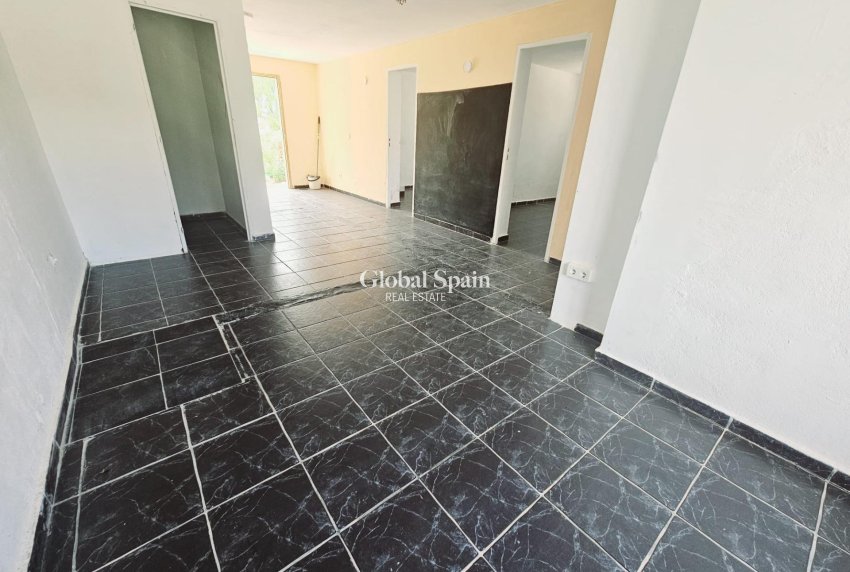 Resale - VILLA -
TORREVIEJA - LOS BALCONES - LOS ALTOS