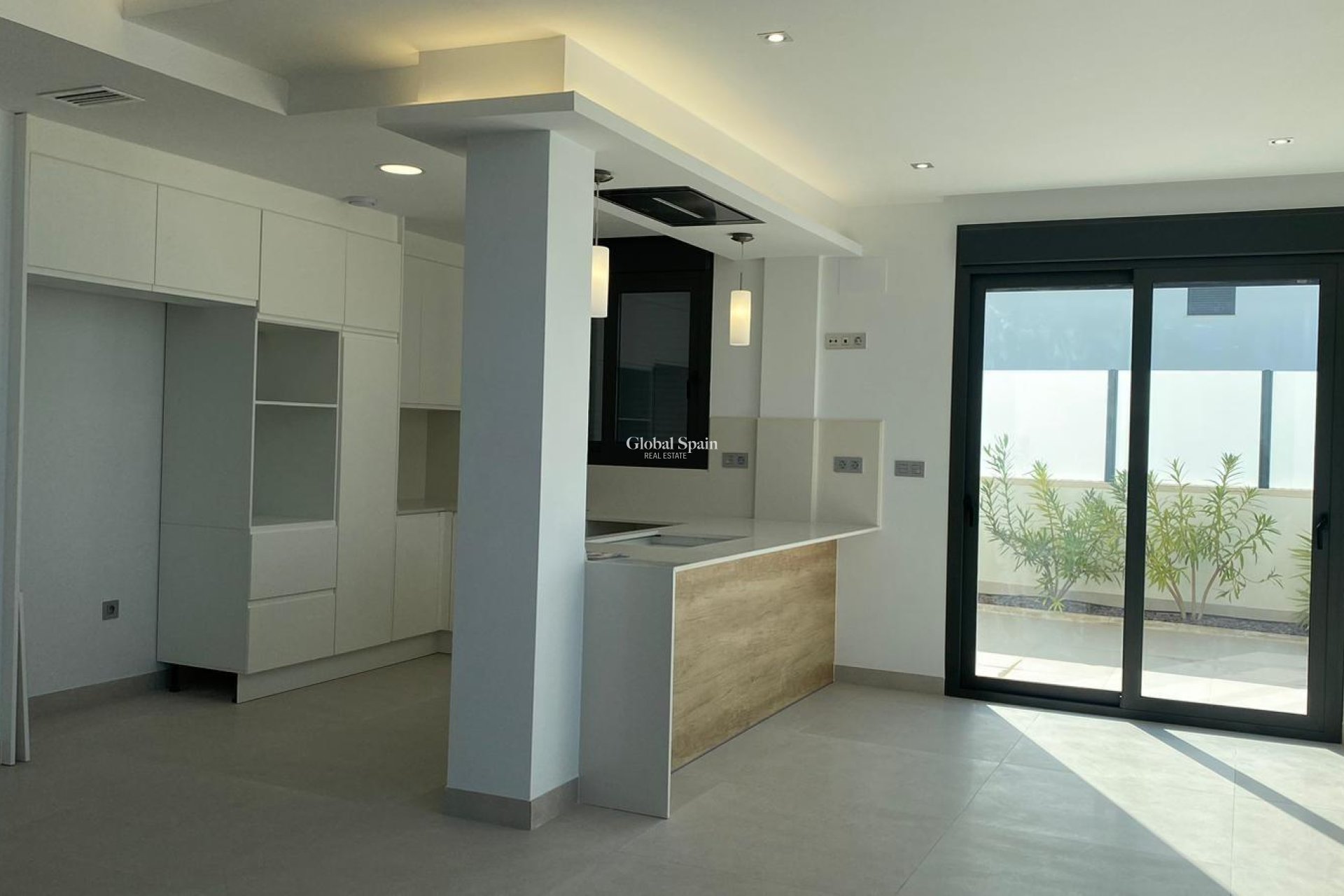 Resale - VILLA -
TORREVIEJA - LOS BALCONES - LOS ALTOS