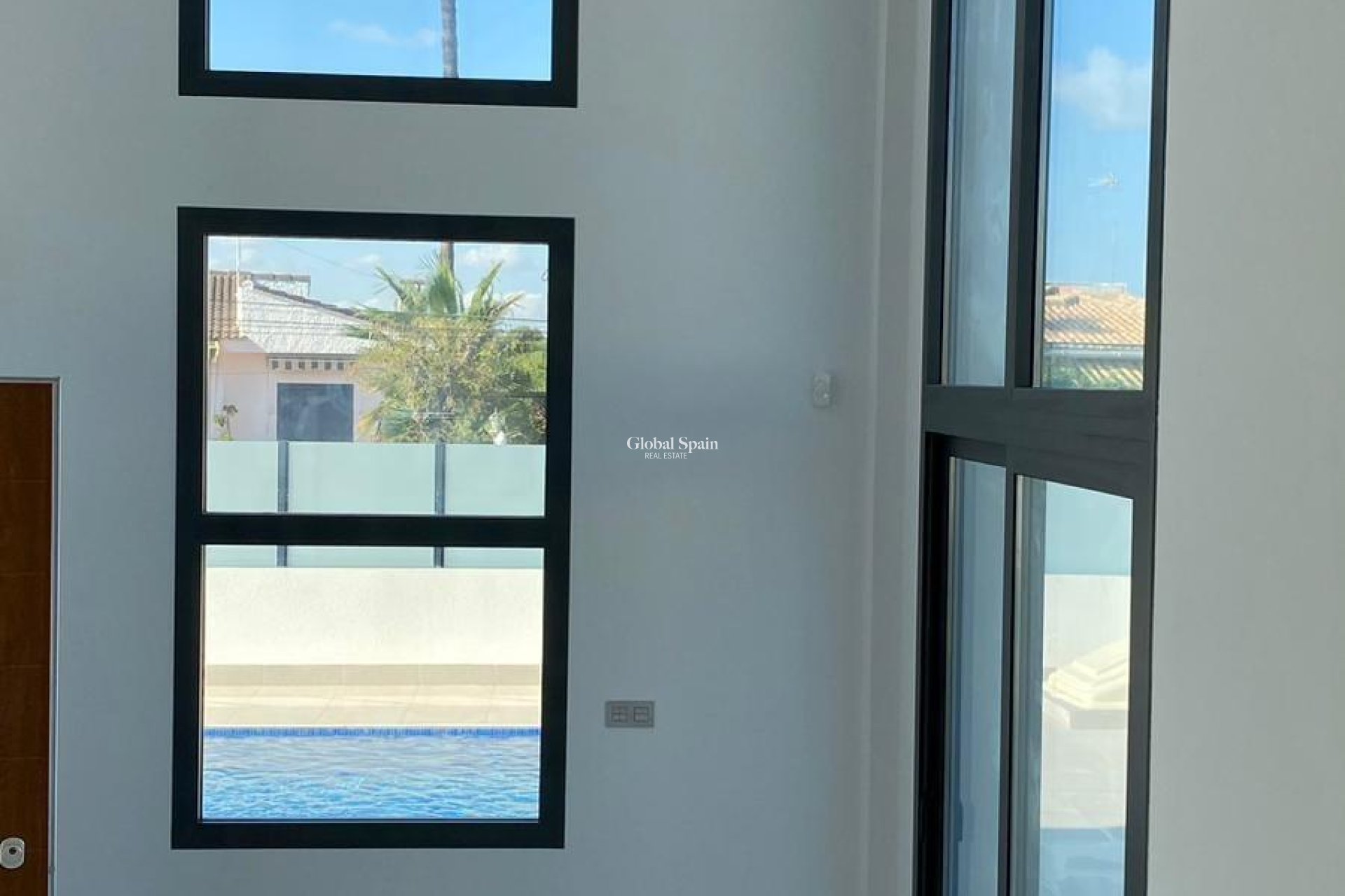 Resale - VILLA -
TORREVIEJA - LOS BALCONES - LOS ALTOS