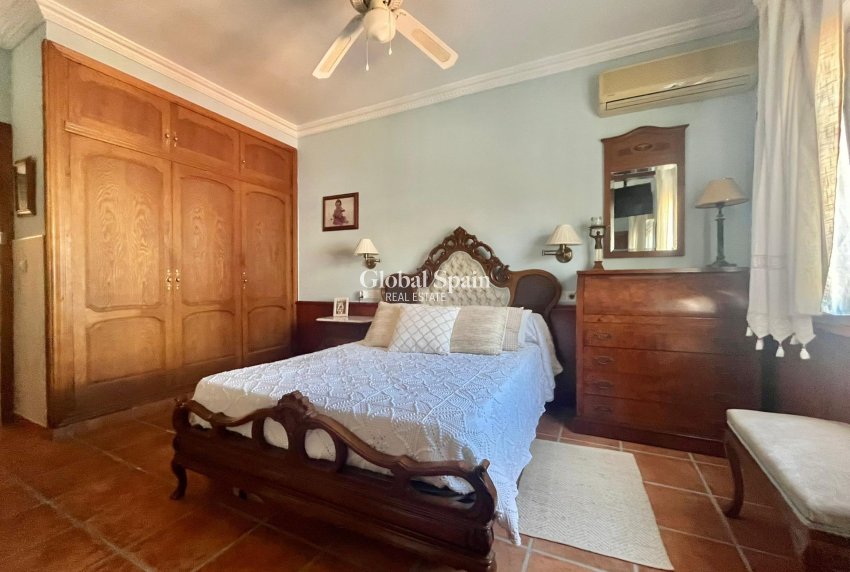 Resale - VILLA -
TORREVIEJA - LOS BALCONES - LOS ALTOS