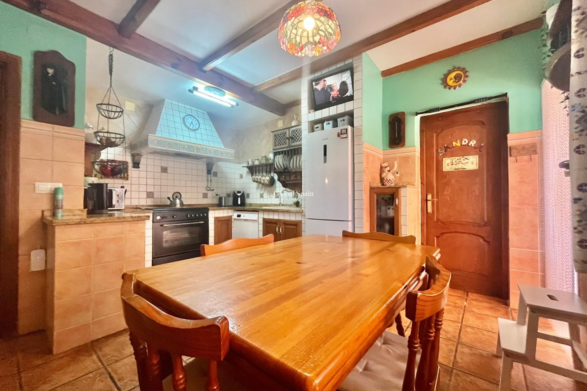 Resale - VILLA -
TORREVIEJA - LOS BALCONES - LOS ALTOS