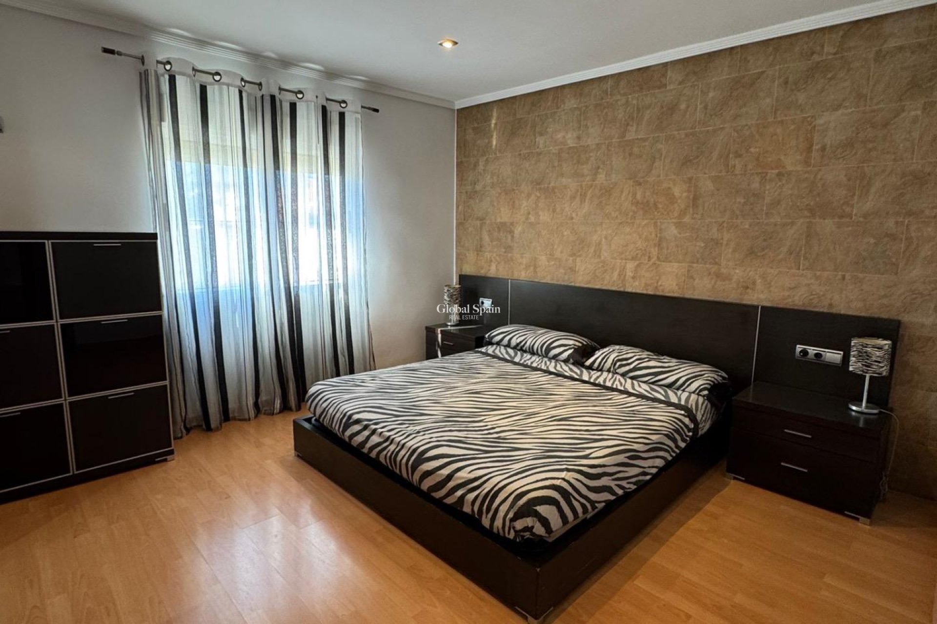 Resale - VILLA -
TORREVIEJA - LOS BALCONES - LOS ALTOS