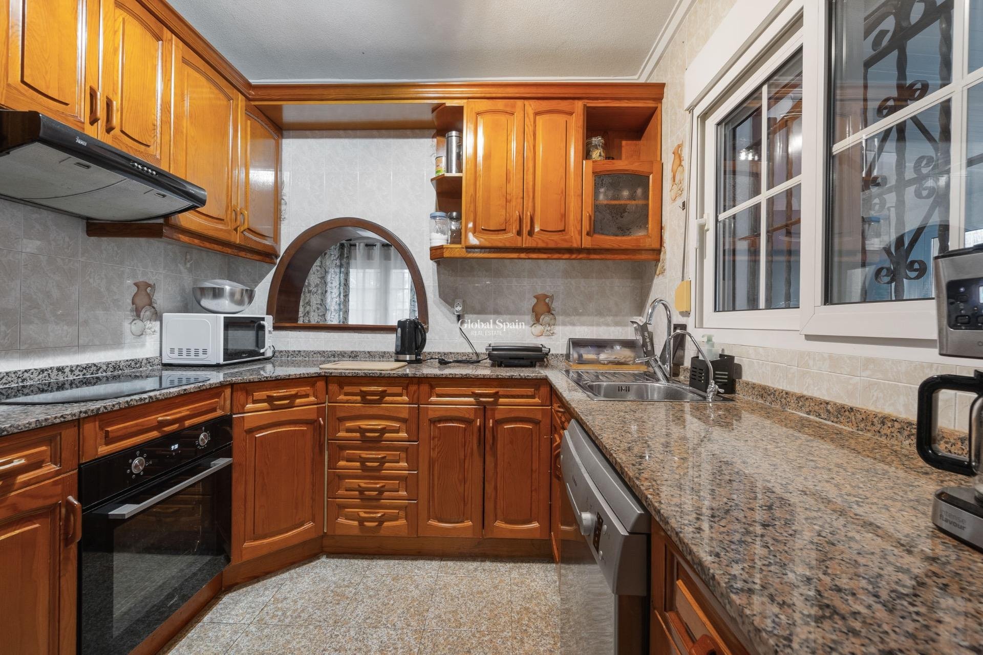 Resale - VILLA -
TORREVIEJA - LOS BALCONES - LOS ALTOS