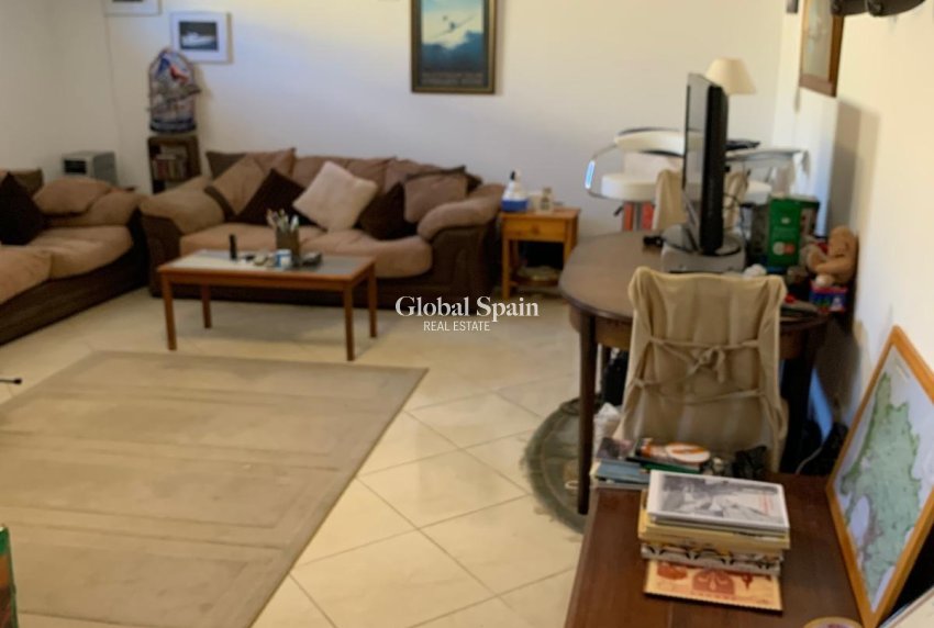 Resale - VILLA -
TORREVIEJA - LOS BALCONES - LOS ALTOS