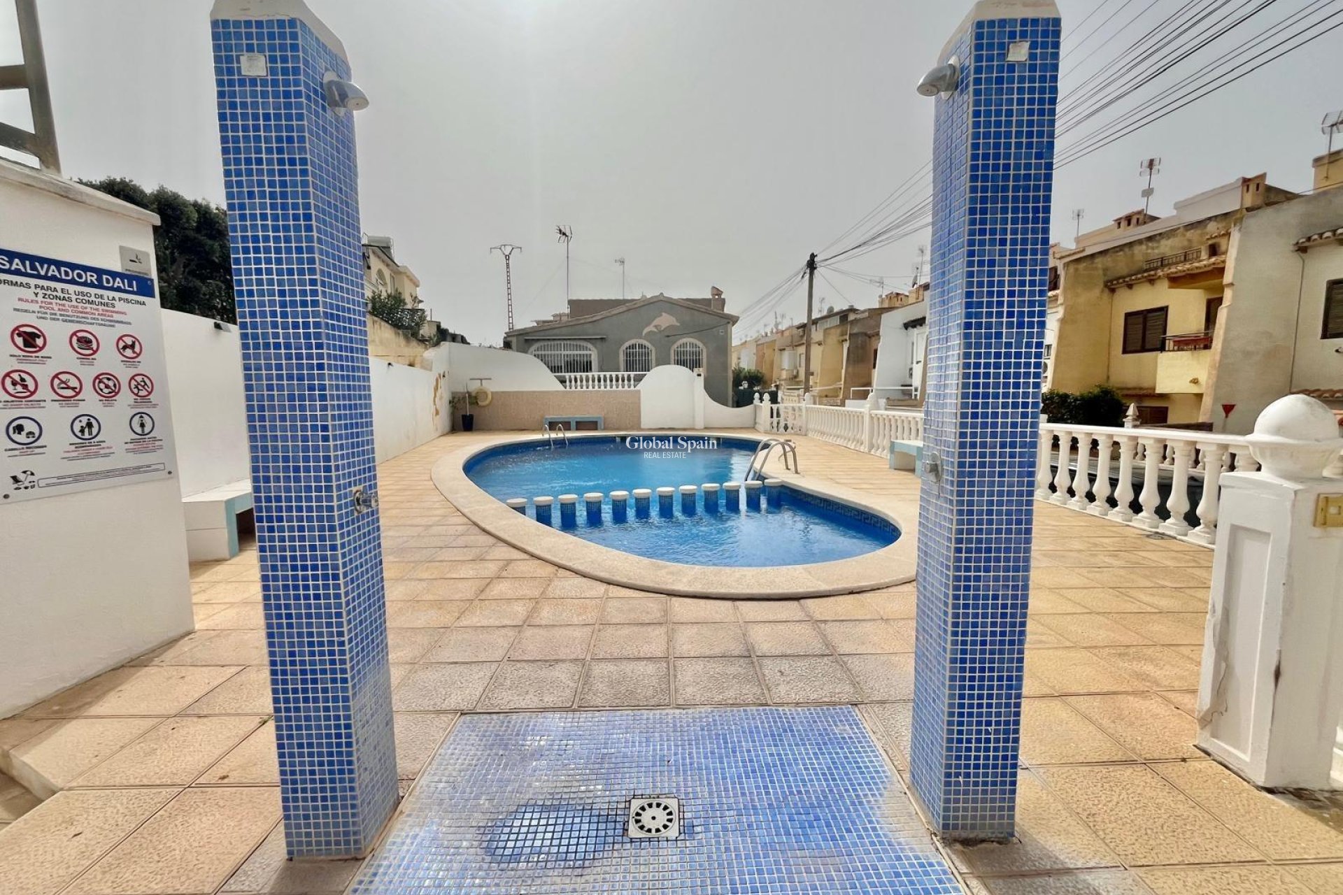 Resale - VILLA -
TORREVIEJA - LOS BALCONES - LOS ALTOS