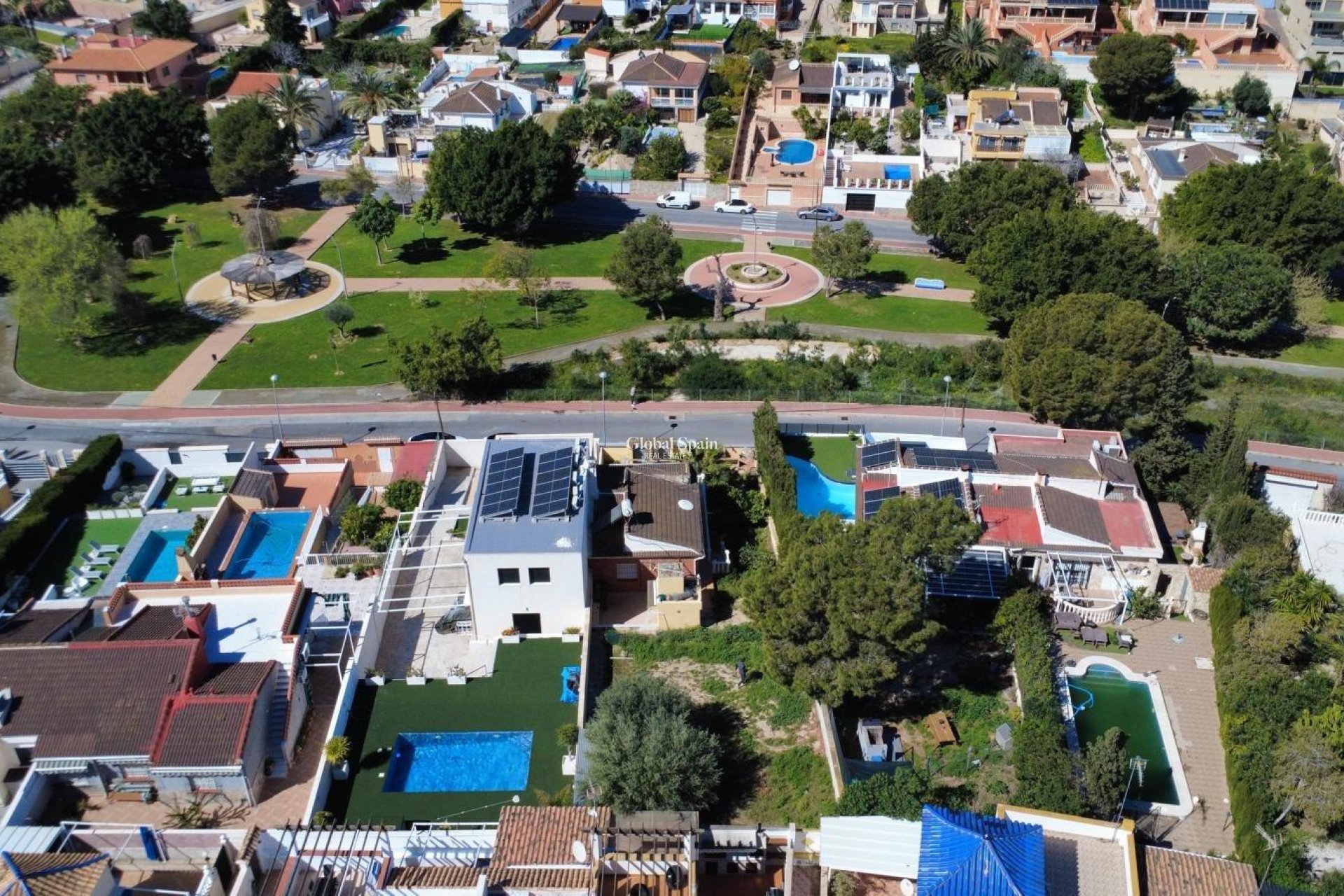 Resale - VILLA -
TORREVIEJA - LOS BALCONES - LOS ALTOS