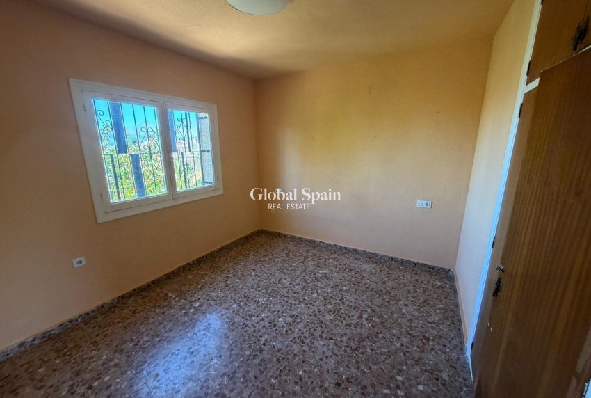 Resale - VILLA -
TORREVIEJA - LOS BALCONES - LOS ALTOS