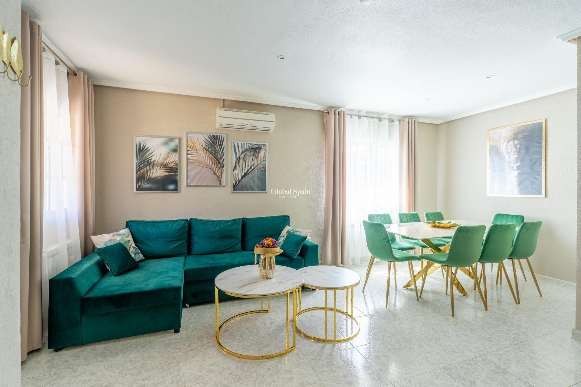 Resale - VILLA -
TORREVIEJA - LOS BALCONES - LOS ALTOS