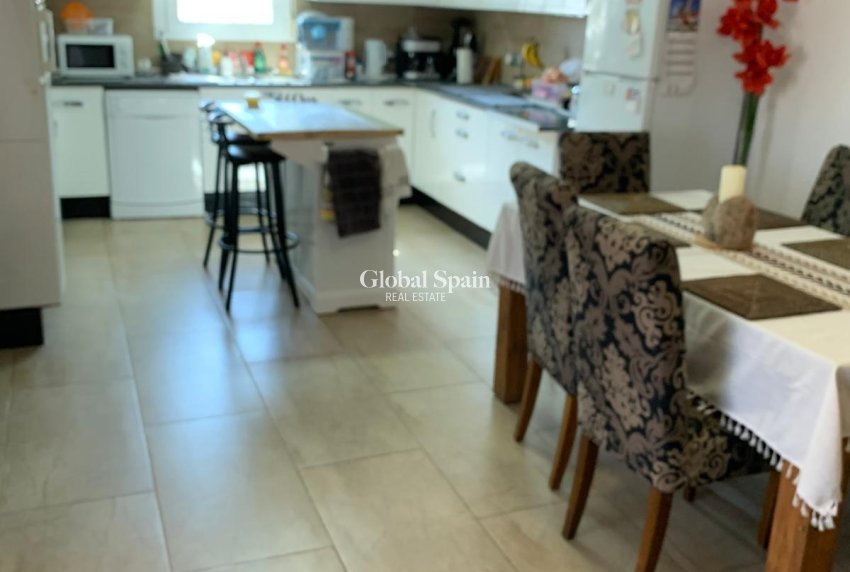 Resale - VILLA -
TORREVIEJA - LOS BALCONES - LOS ALTOS