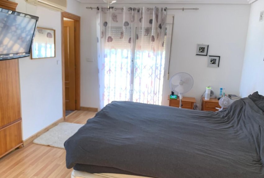 Resale - VILLA -
TORREVIEJA - LOS BALCONES - LOS ALTOS