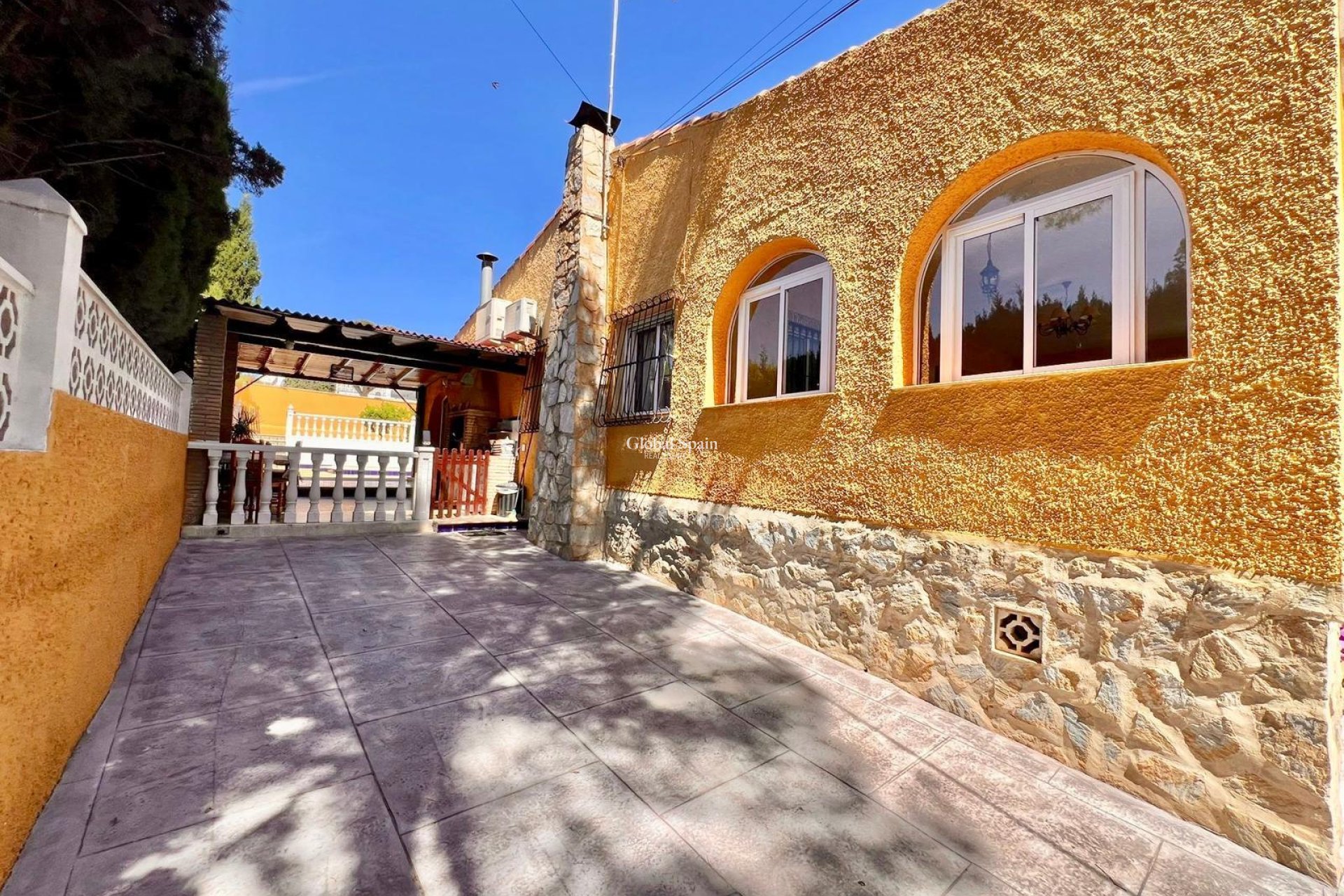 Resale - VILLA -
TORREVIEJA - LOS BALCONES - LOS ALTOS