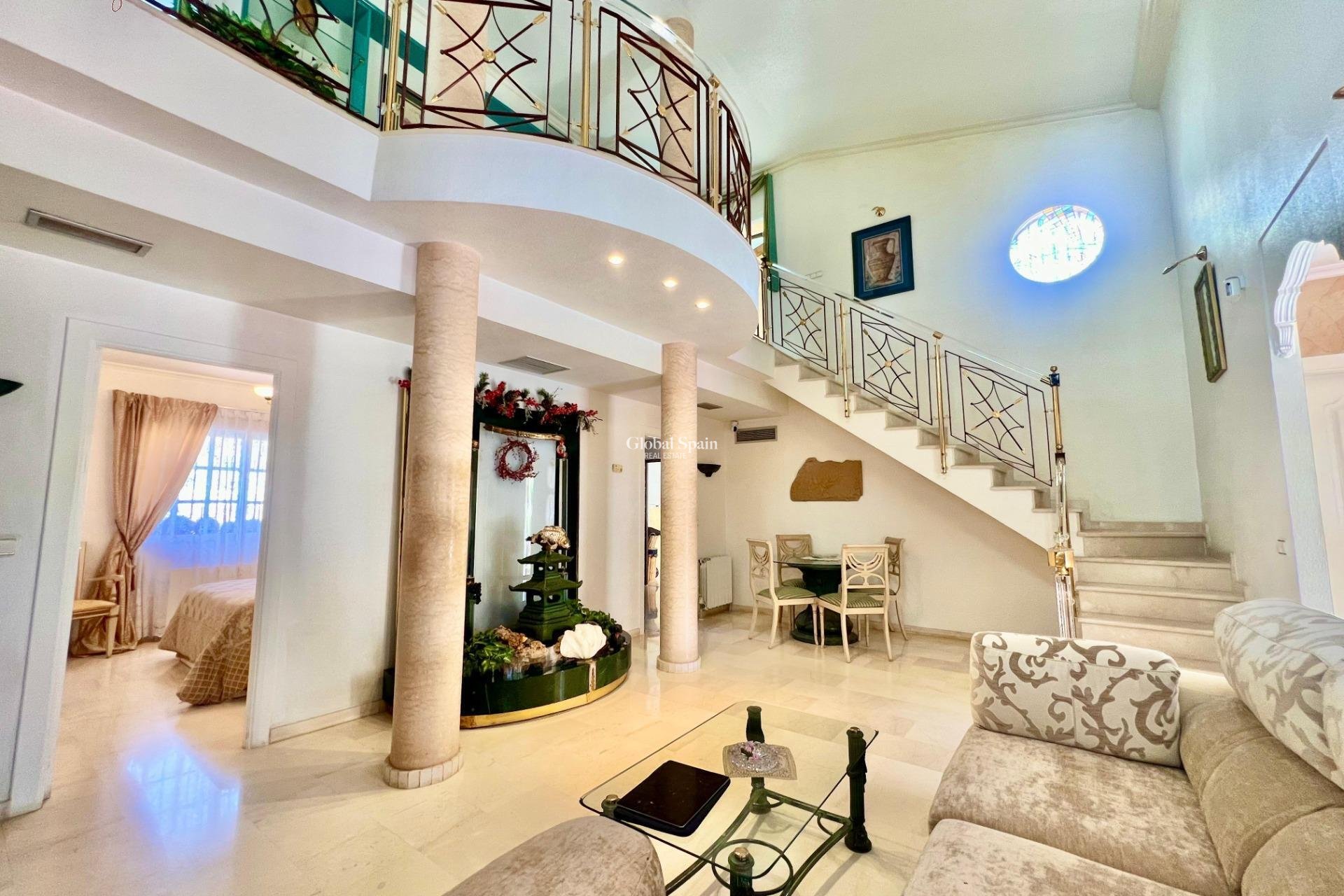 Resale - VILLA -
TORREVIEJA - LOS BALCONES - LOS ALTOS